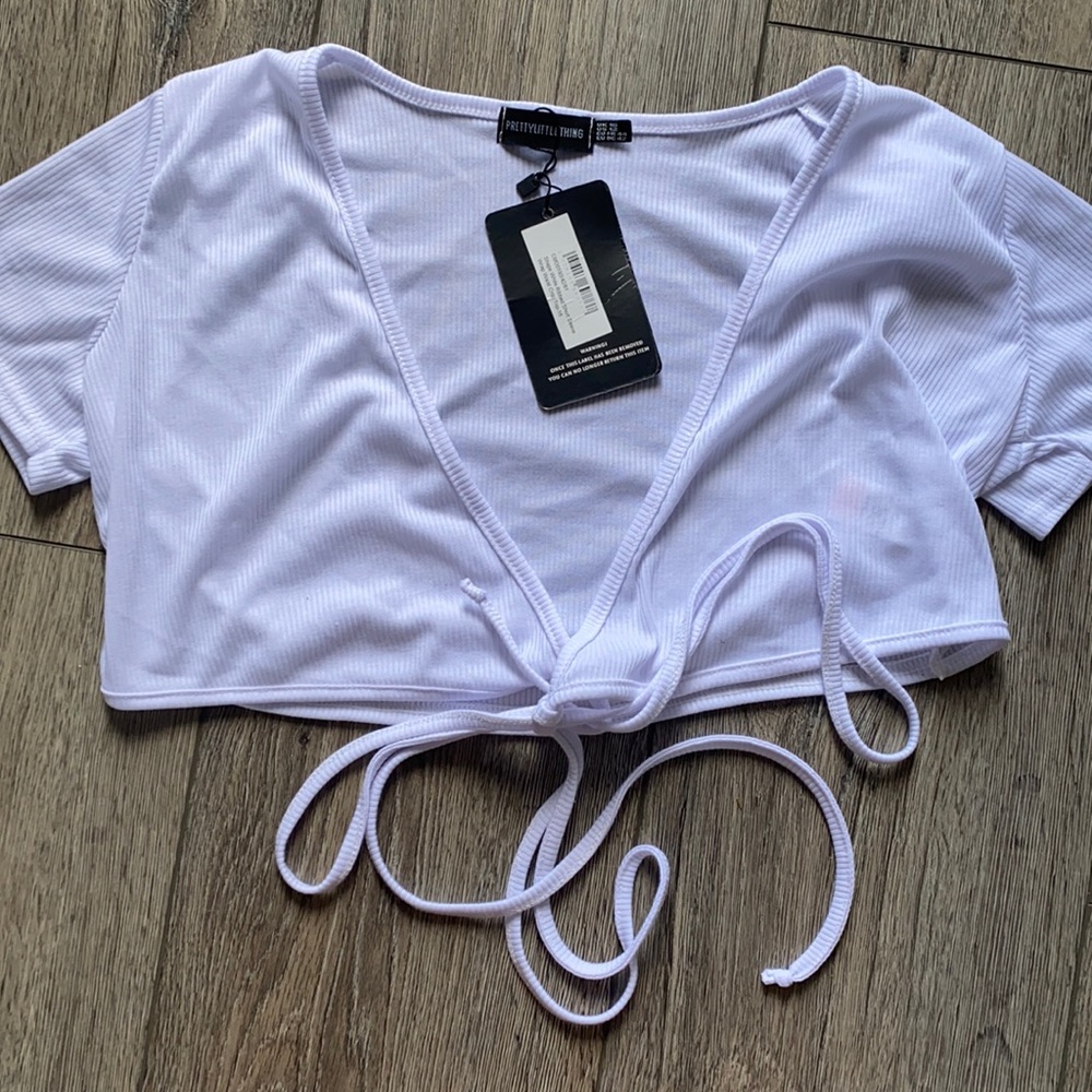 PRETTY LITTLE THING WHITE RIBBED WRAP TOP